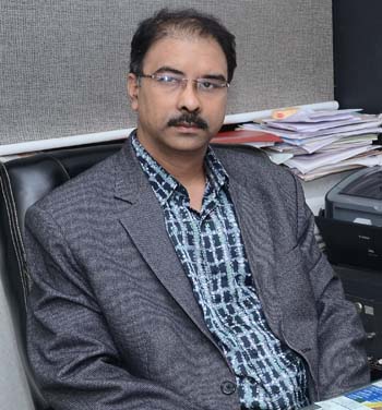 Dr. Rajesh Jain